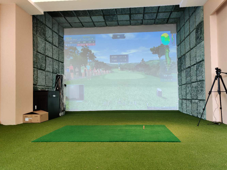 高尔夫模拟器将取代练习场？